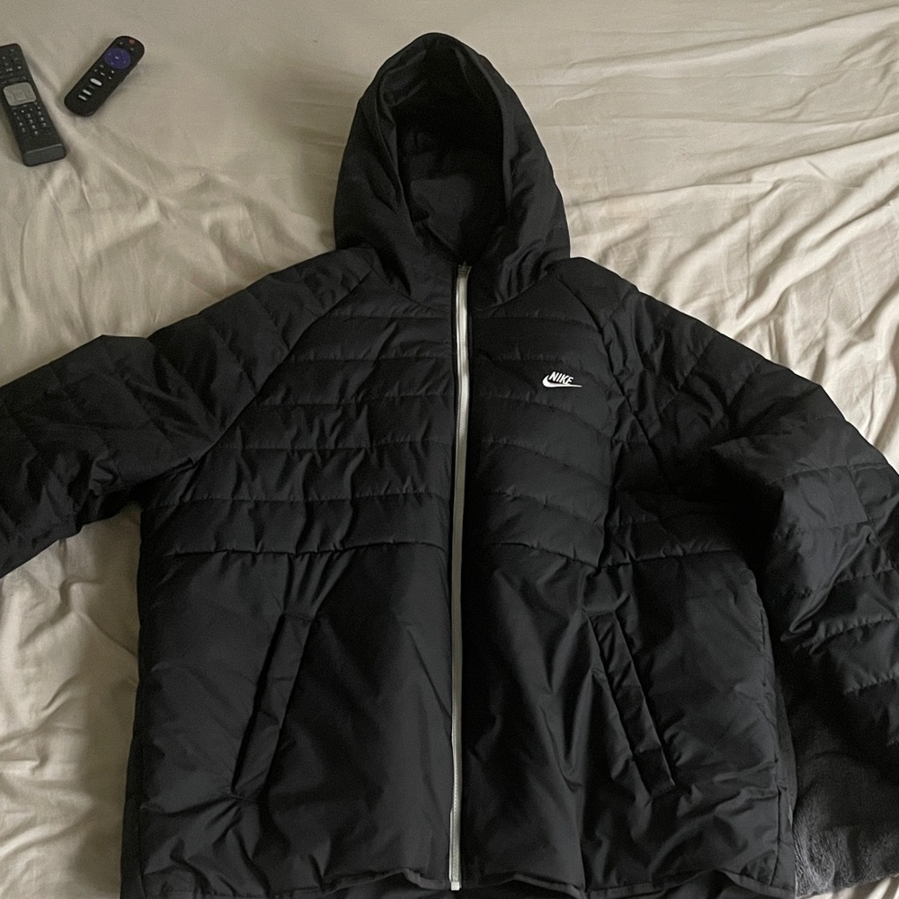 Nike Black Hooded Puffer Jacket